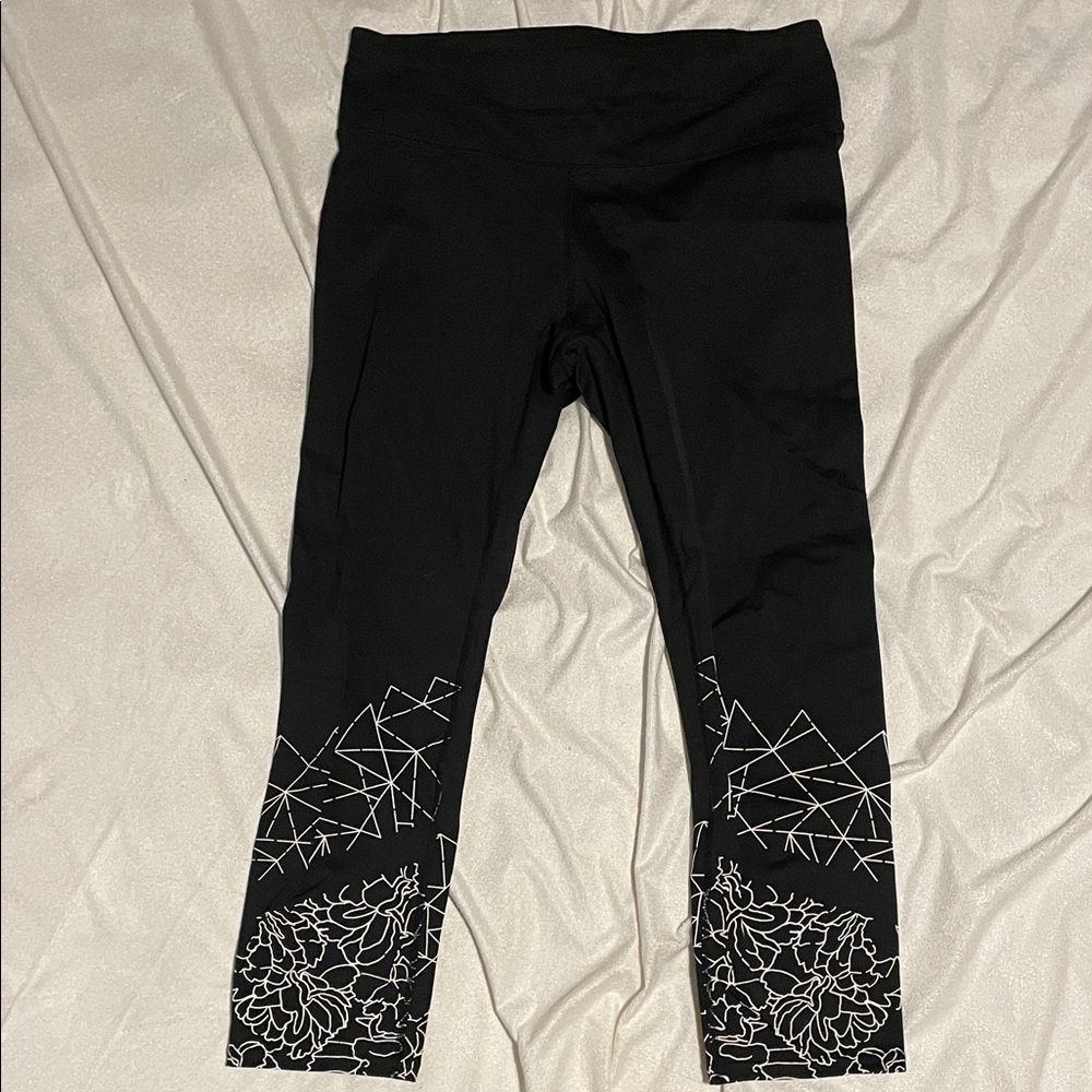 Black Leggings with Geometric Print